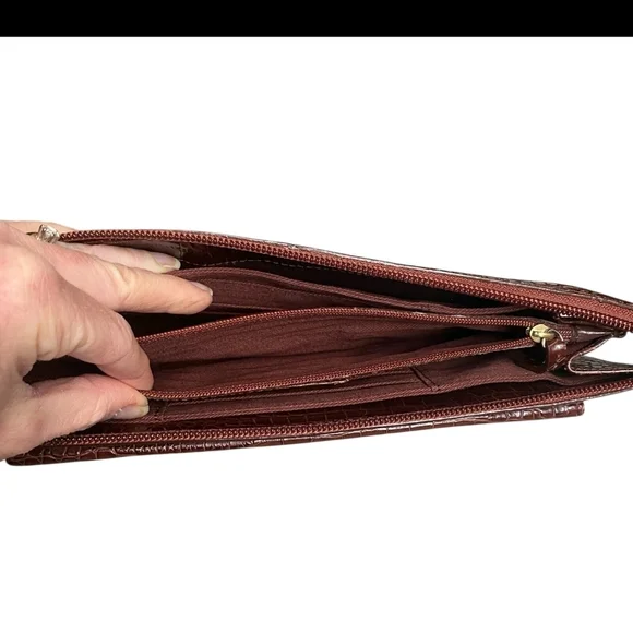 Talbots Brown Crossbody Bag with Gold Hardware - Picture 14 of 15